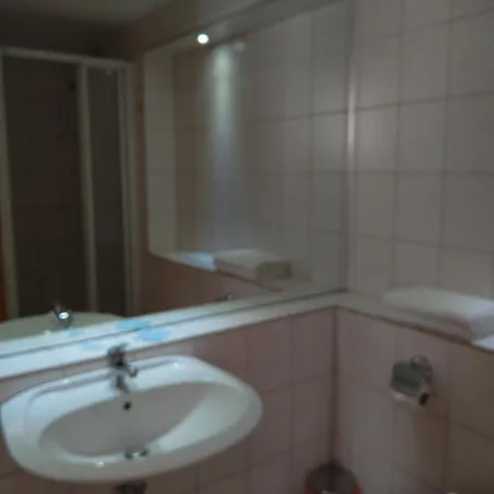 Christ Affittacamere *